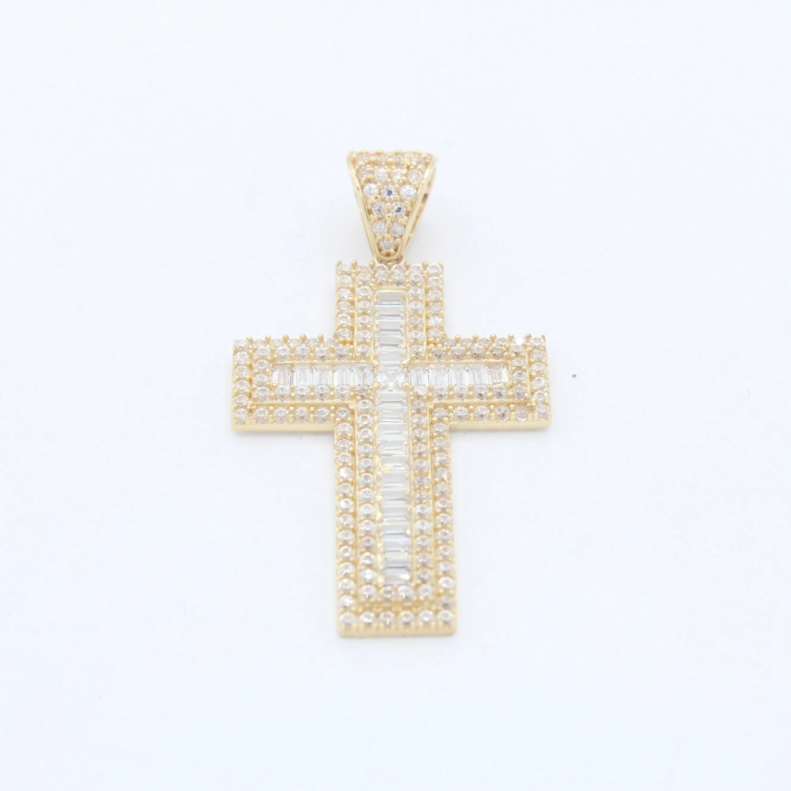14k Cross Pendant JTJ™