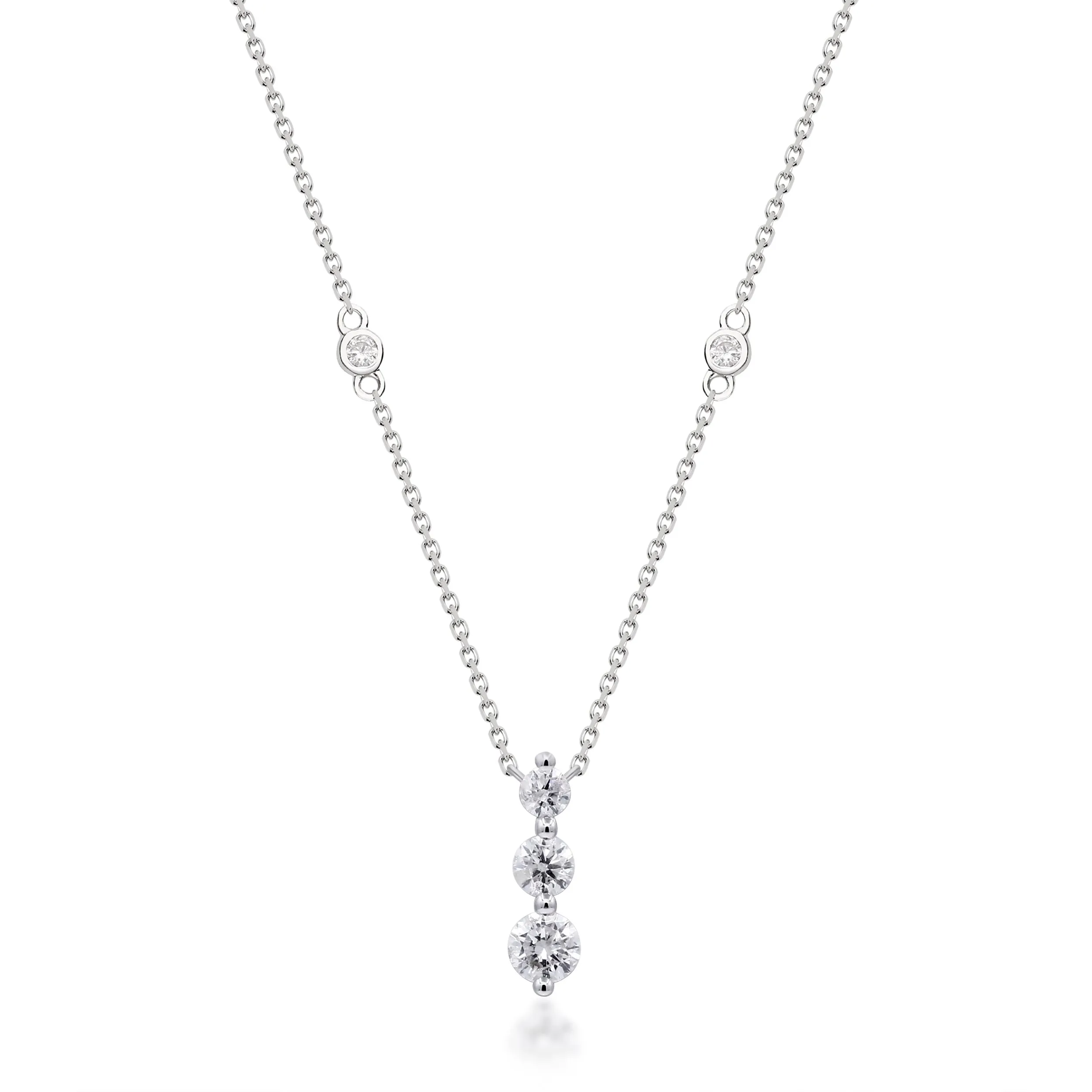 14k White Gold Diamond Drop Pendant Necklace