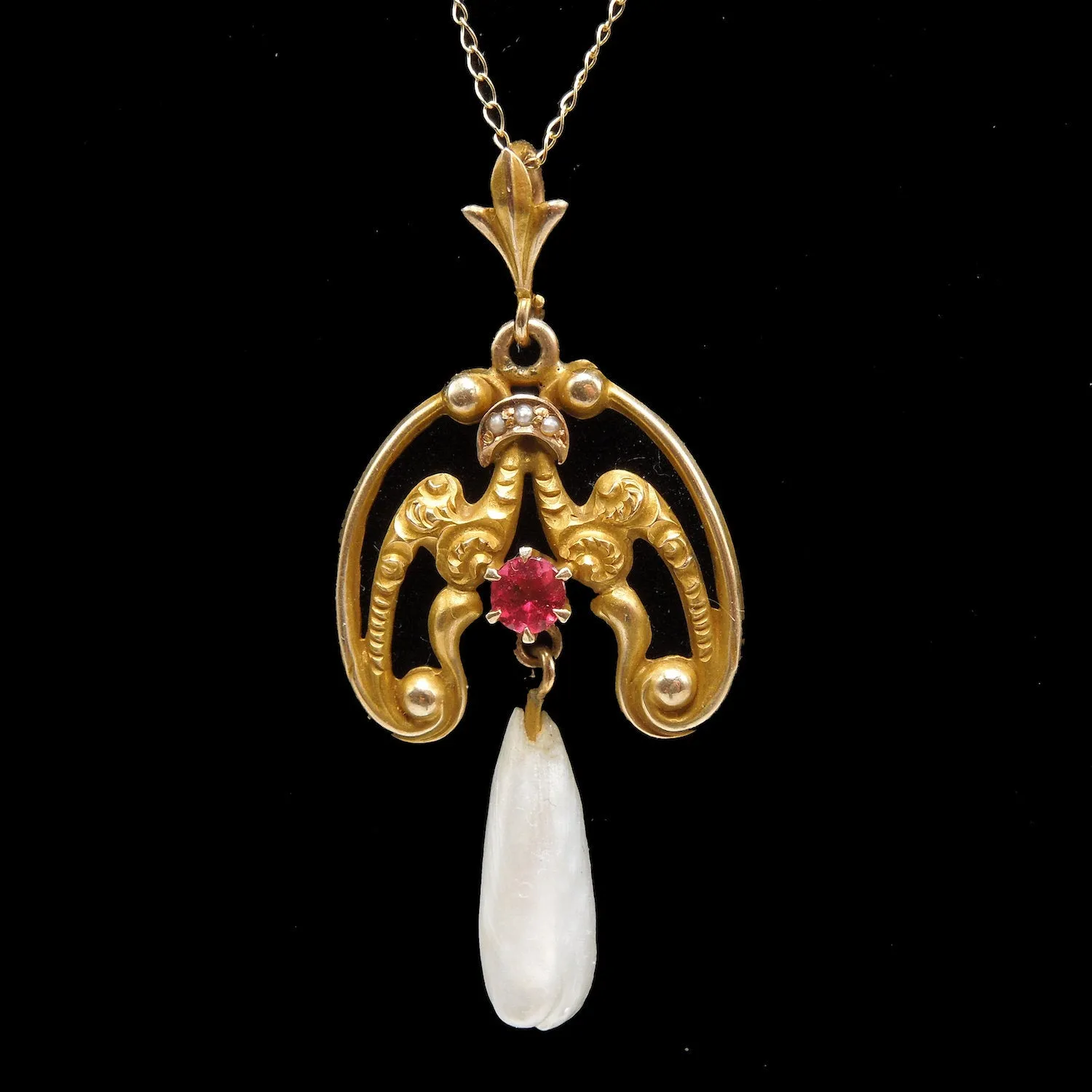 14K Yellow Gold Art Nouveau/Late Victorian Pearl and Red Stone Necklace