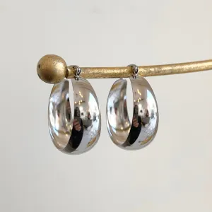 14KT White Gold Chunky Tapered Round Hoop Earrings 27mm