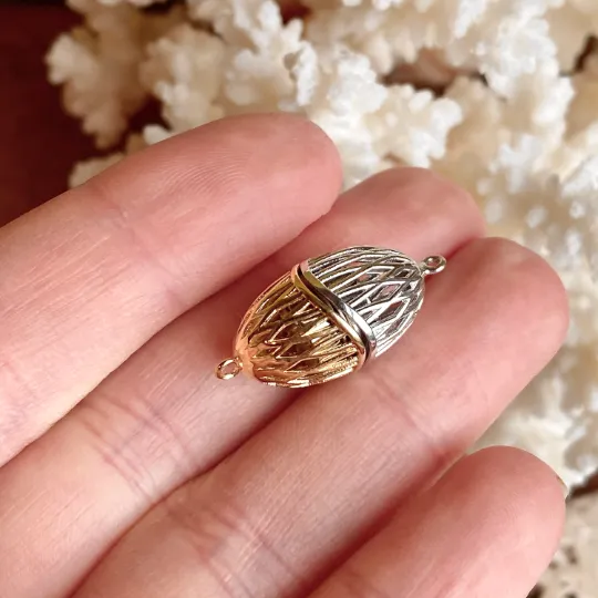14KT Yellow Gold Plated   Sterling Silver Caged Magnetic Clasp