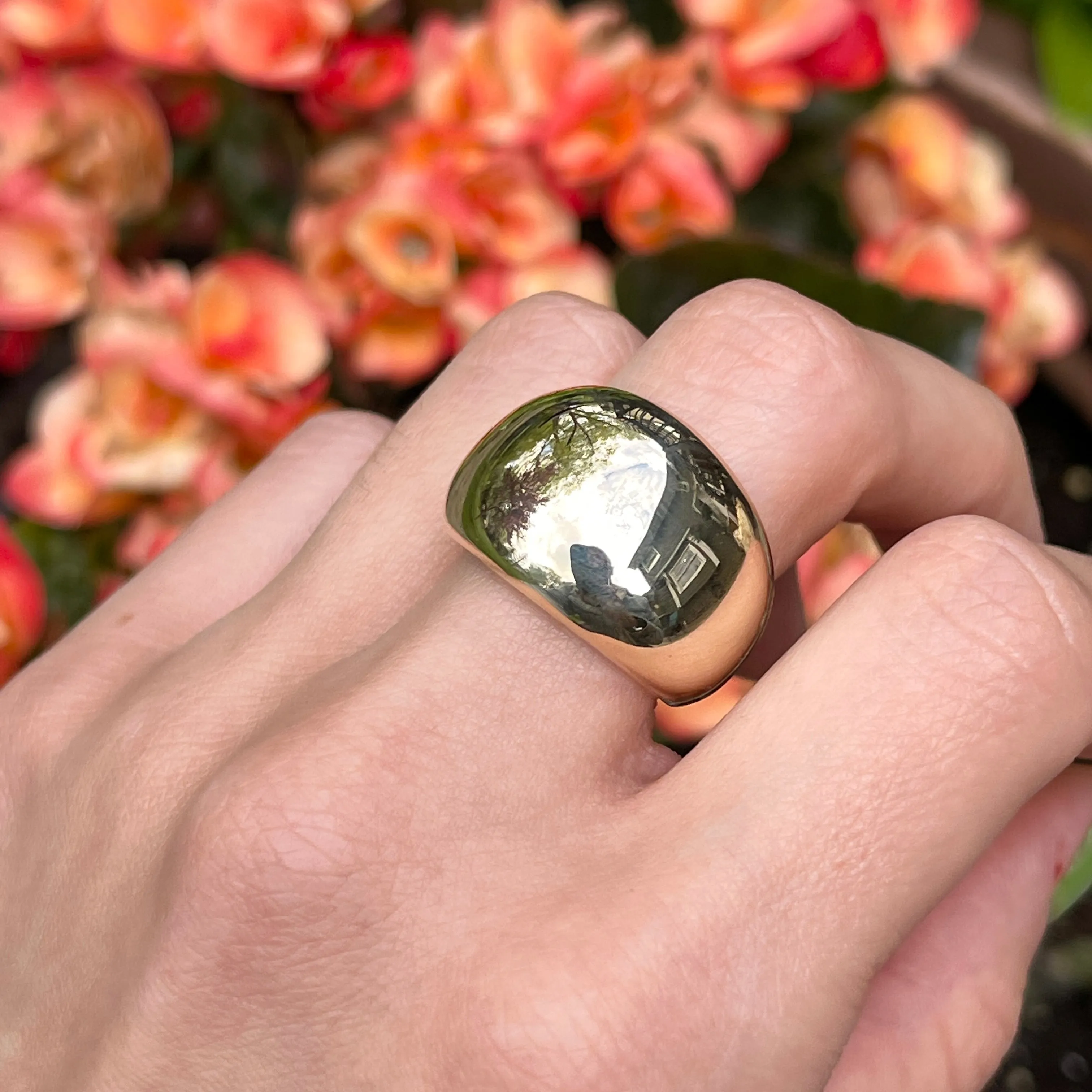 14KT Yellow Gold Polished Chunky 17mm Domed Cigar Band Ring