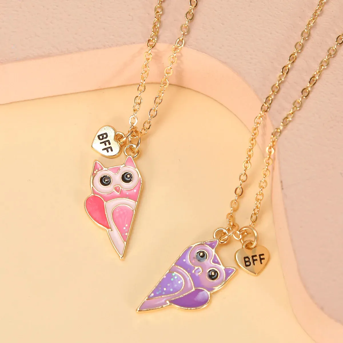 2Pcs Heart-Shaped Magnet Panda Necklaces