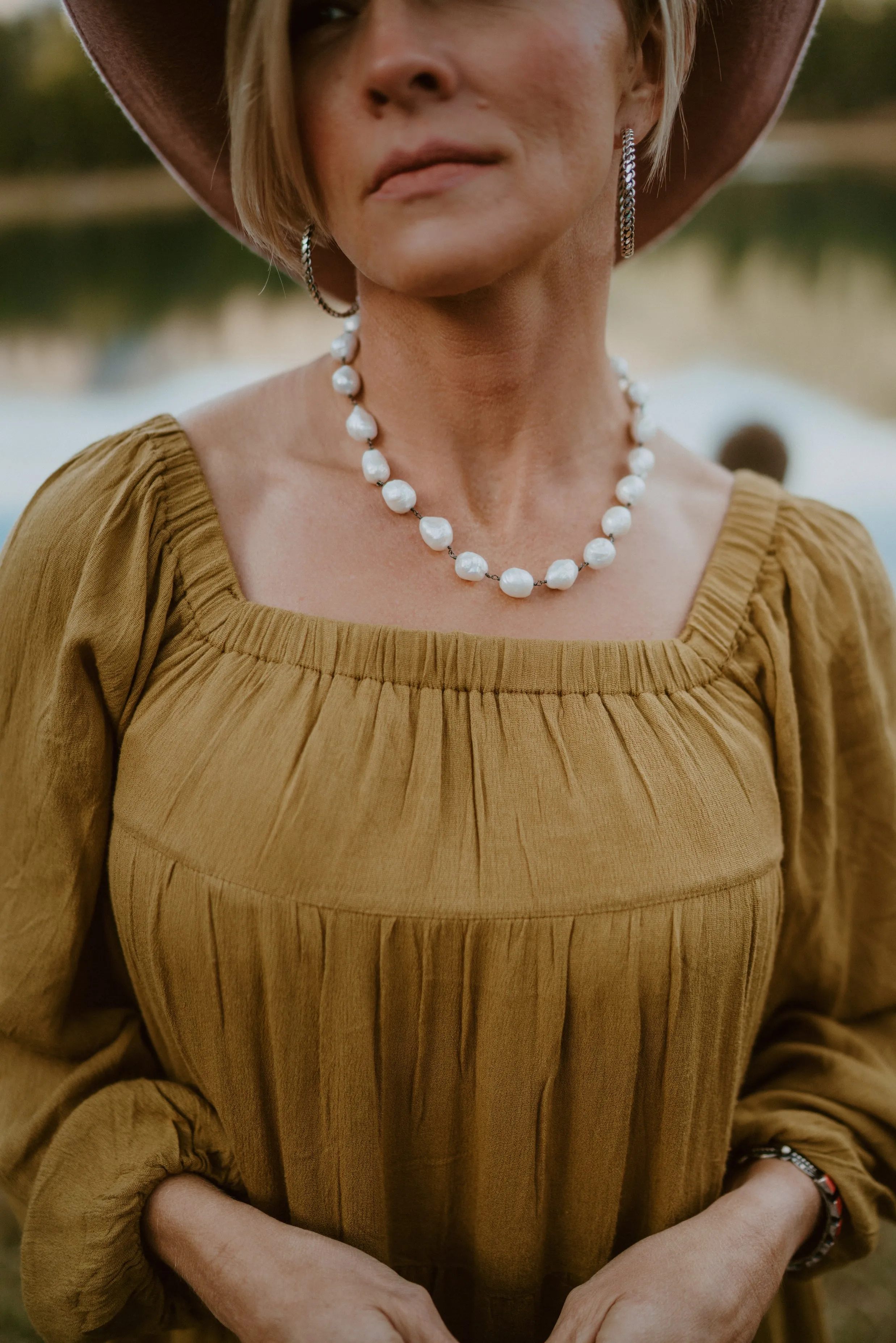 Baxter Pearl Necklace | White