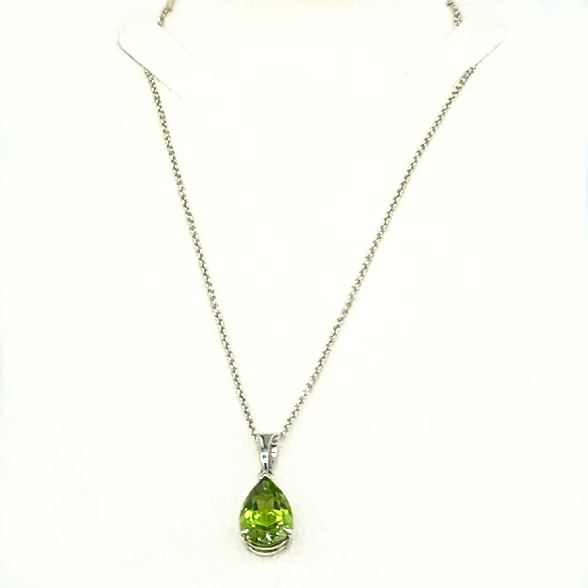 CA Lianne Peridot Birthstone Pendant Necklace
