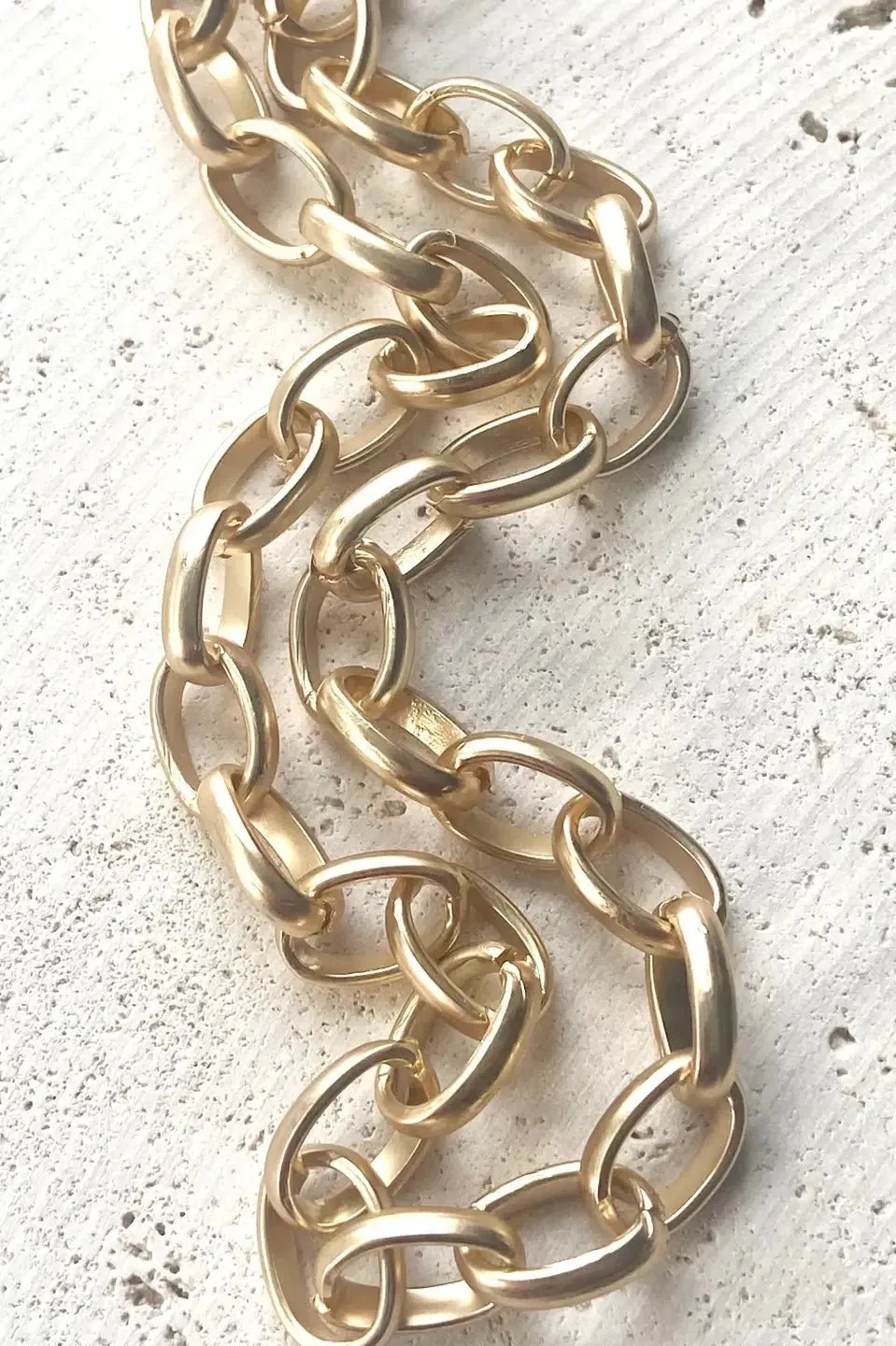 Chunky Chain Necklace - Matte Gold