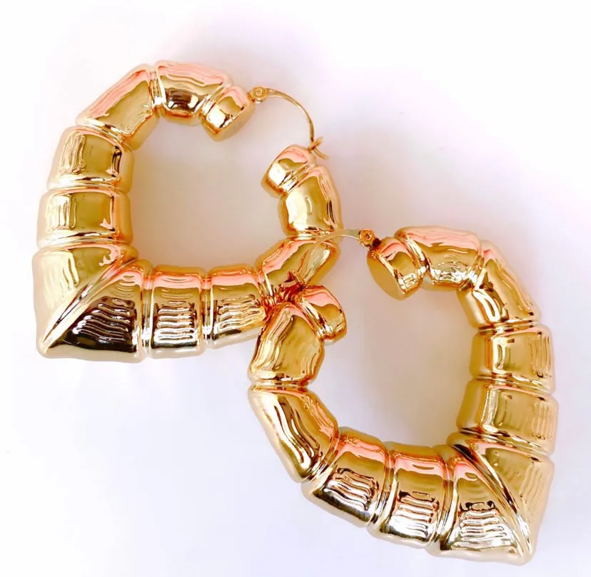 CHUNKY HEART HOOPS