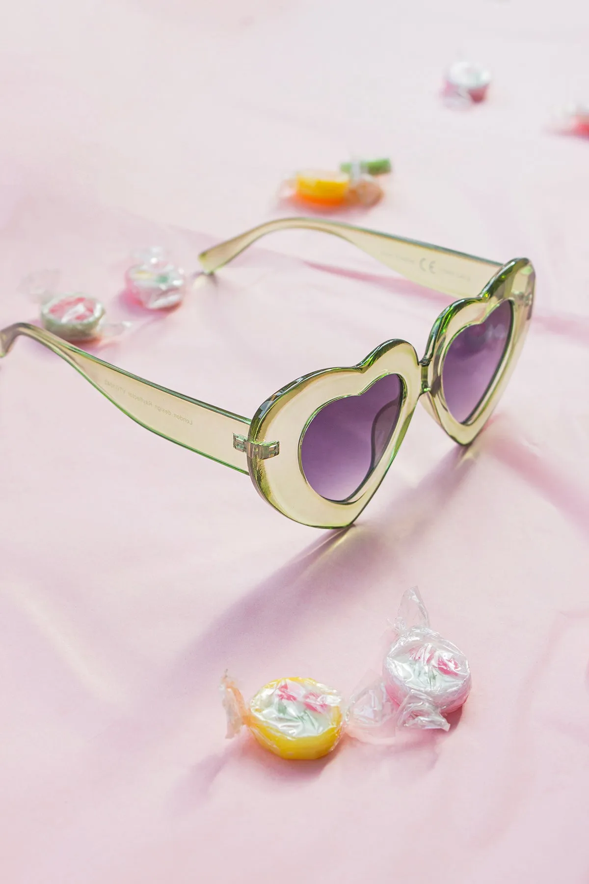 Chunky Oversized Heart Sunglasses