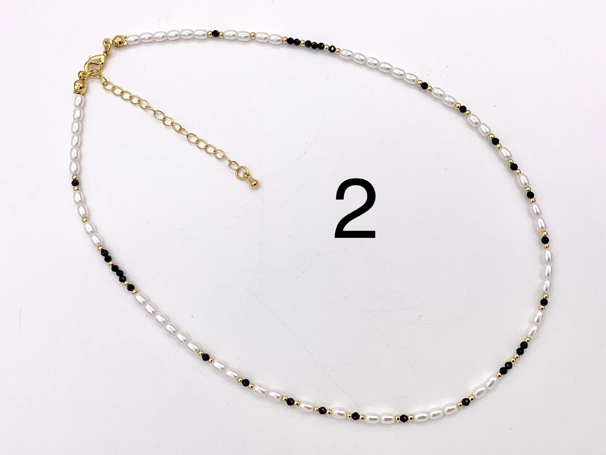 Delicate Magnesite and Black Spinel Stone With Mother of Pearl Beaded Chokers 18K Gold Plated Copper Cute Choker Finished Necklace 16"