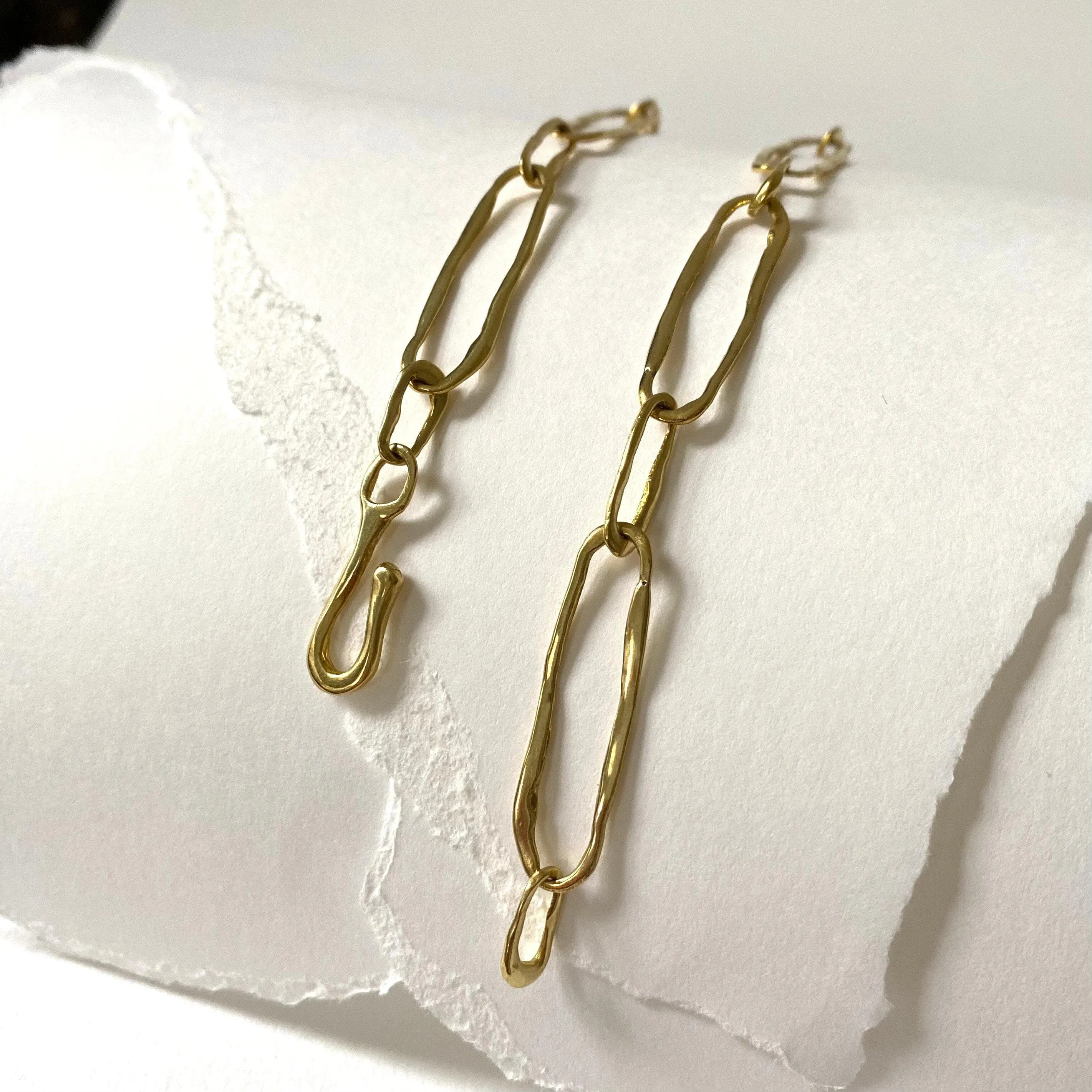 Dewdrop Chain Necklace
