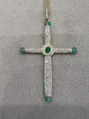 Emerald and diamond Cross