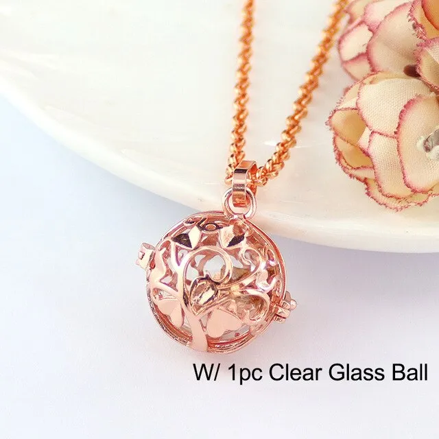 Glass Globe Leaver Leaf Locket Cremation Necklace