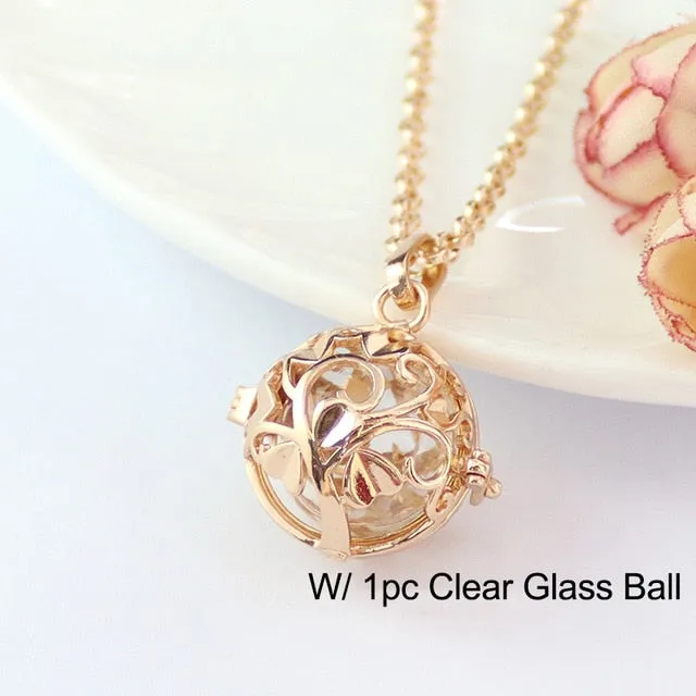 Glass Globe Leaver Leaf Locket Cremation Necklace