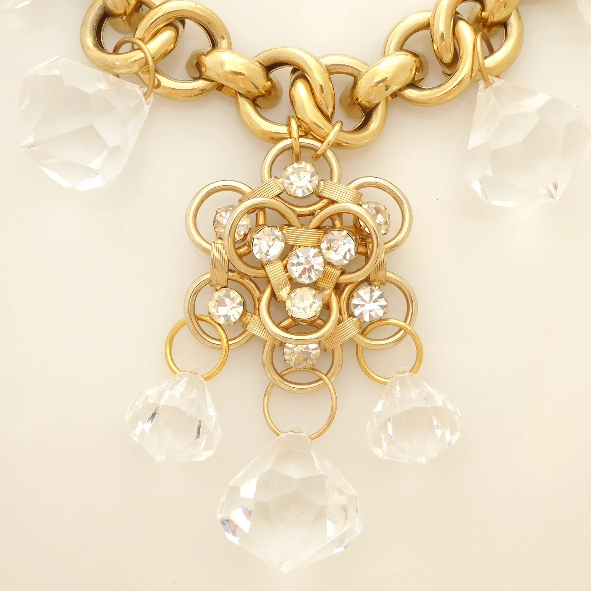 Gold circular gem necklace