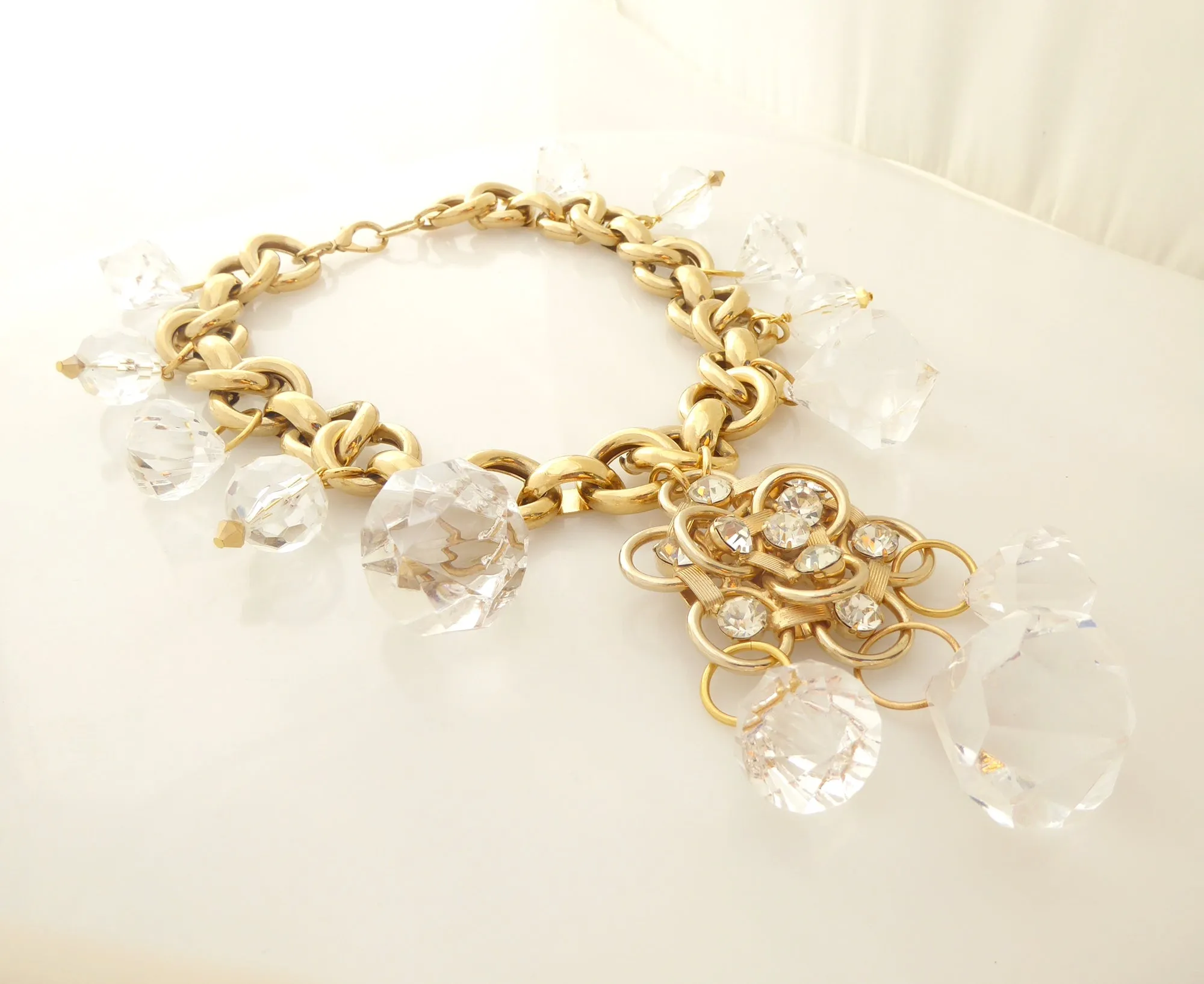 Gold circular gem necklace