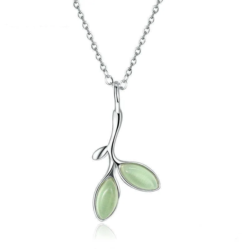 Green Tree Leaves Pendant Necklace
