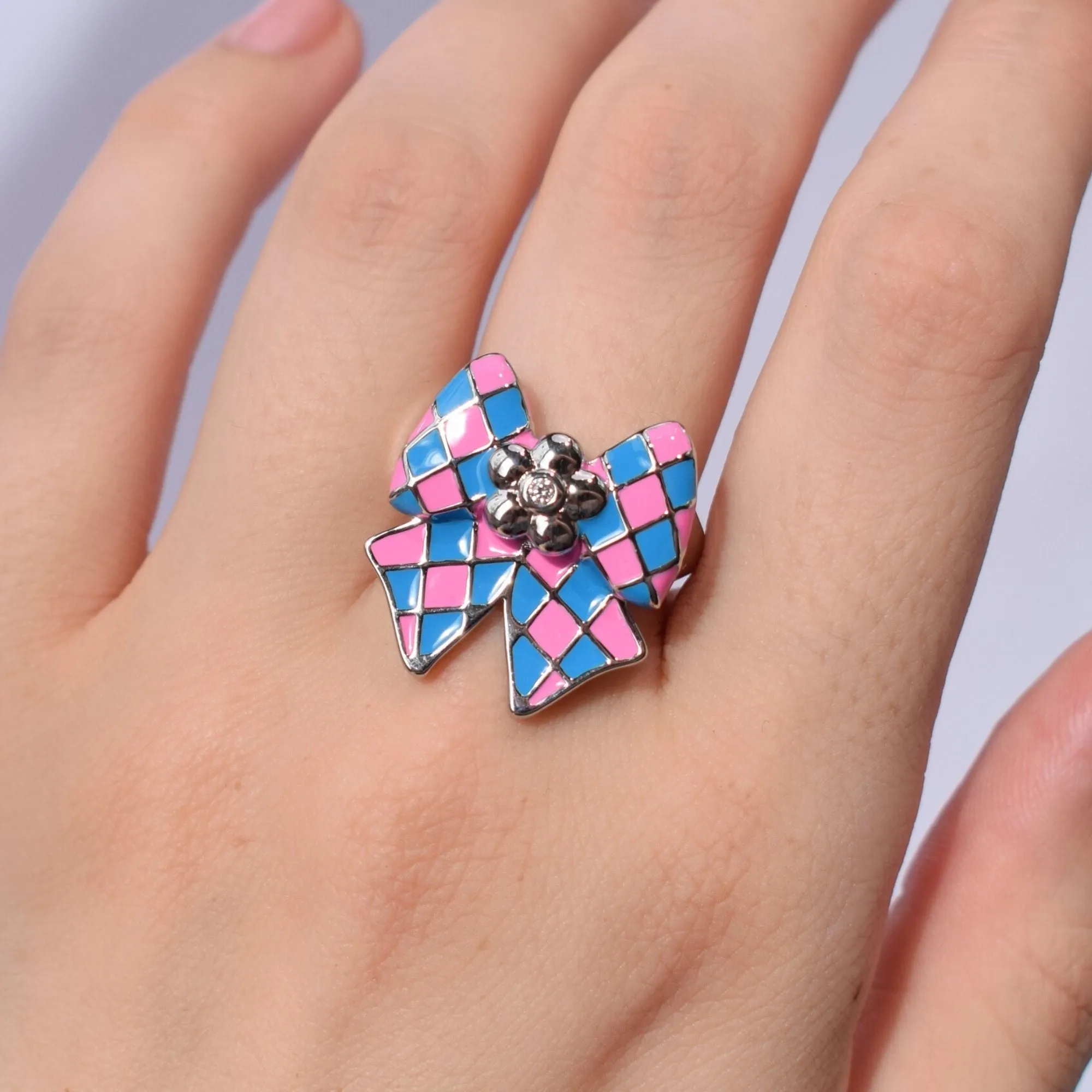 Harlequin Bow Ring