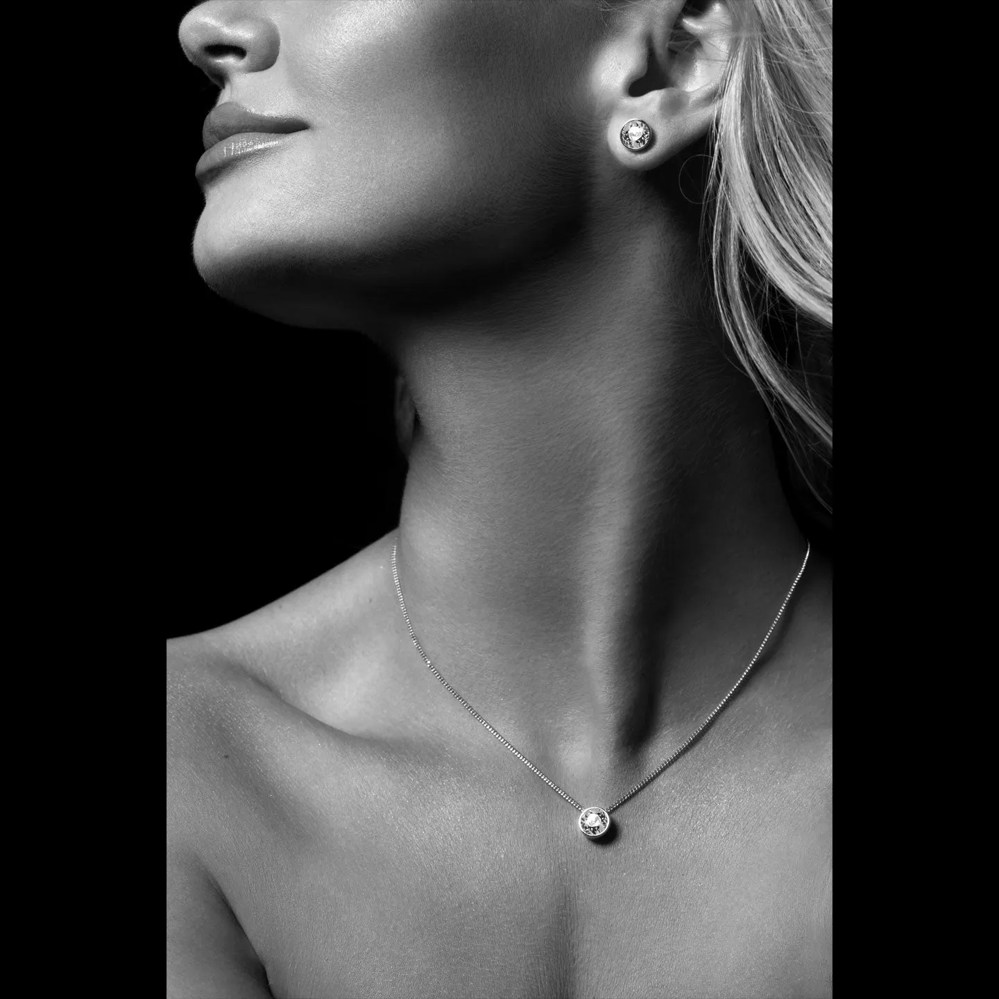 Harley Small Pendant Necklace with Blue Light Sapphire Round Crystals from Swarovski Gold Plated