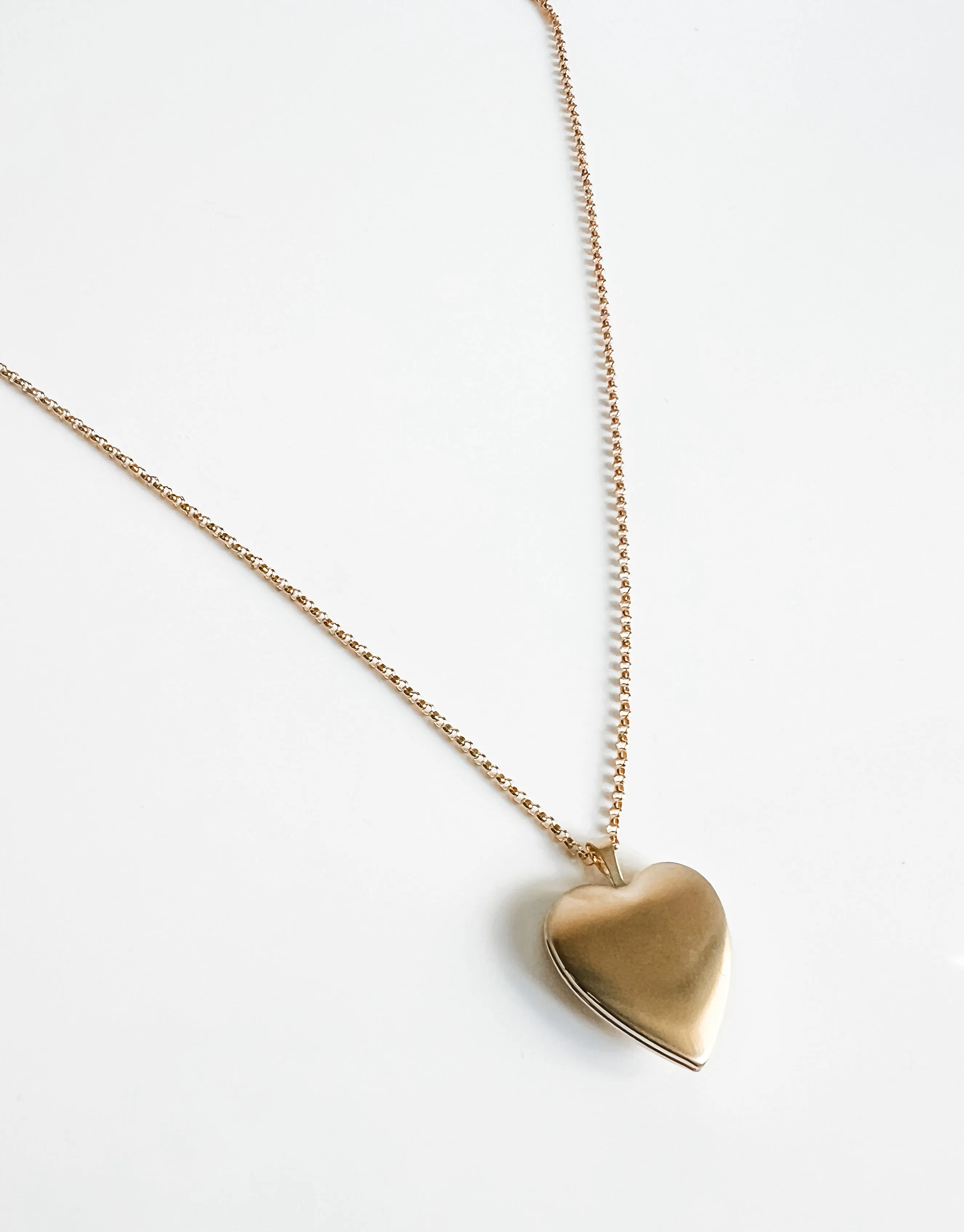 HEART LOCKET