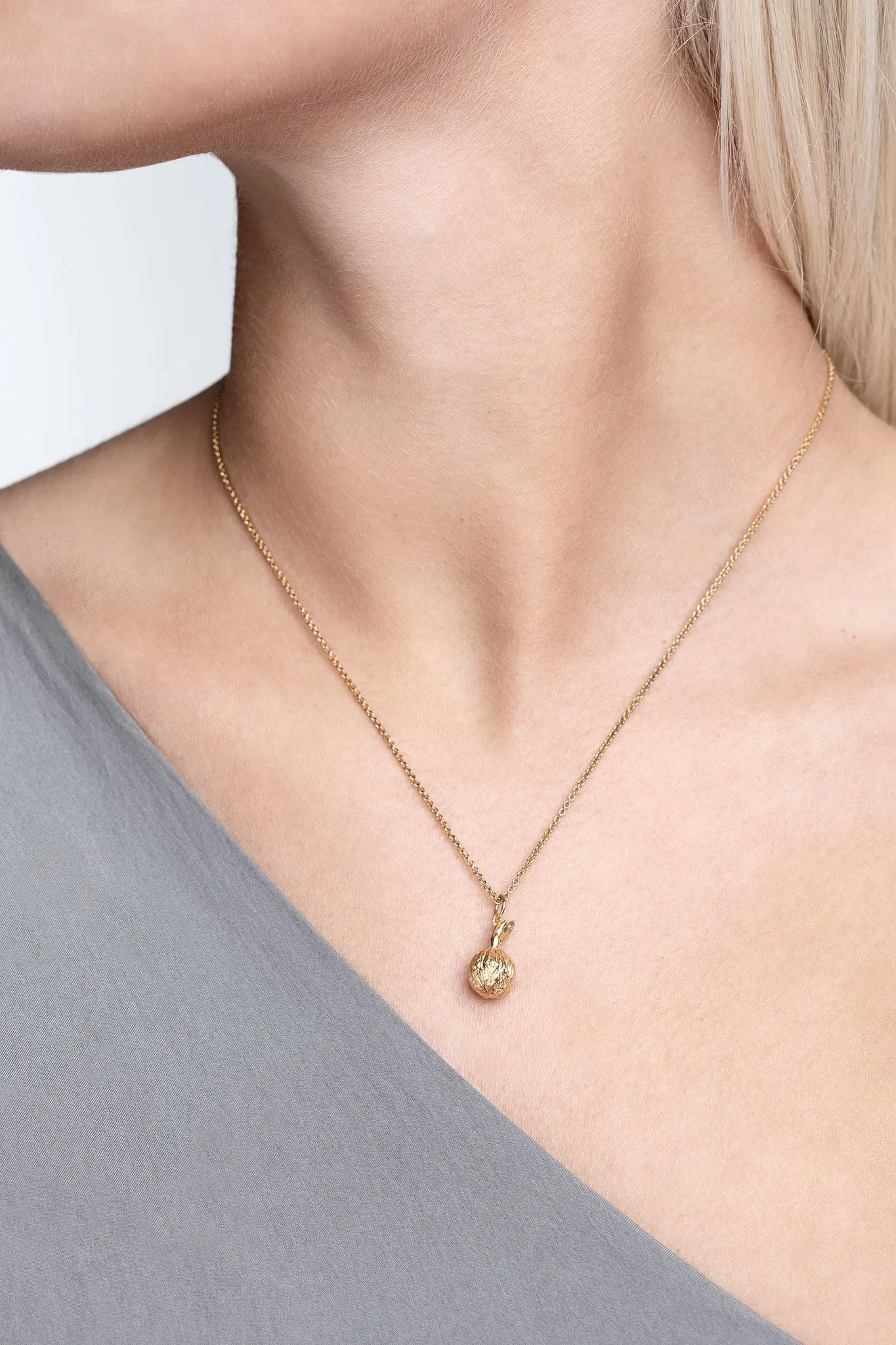 IÐUNN necklace