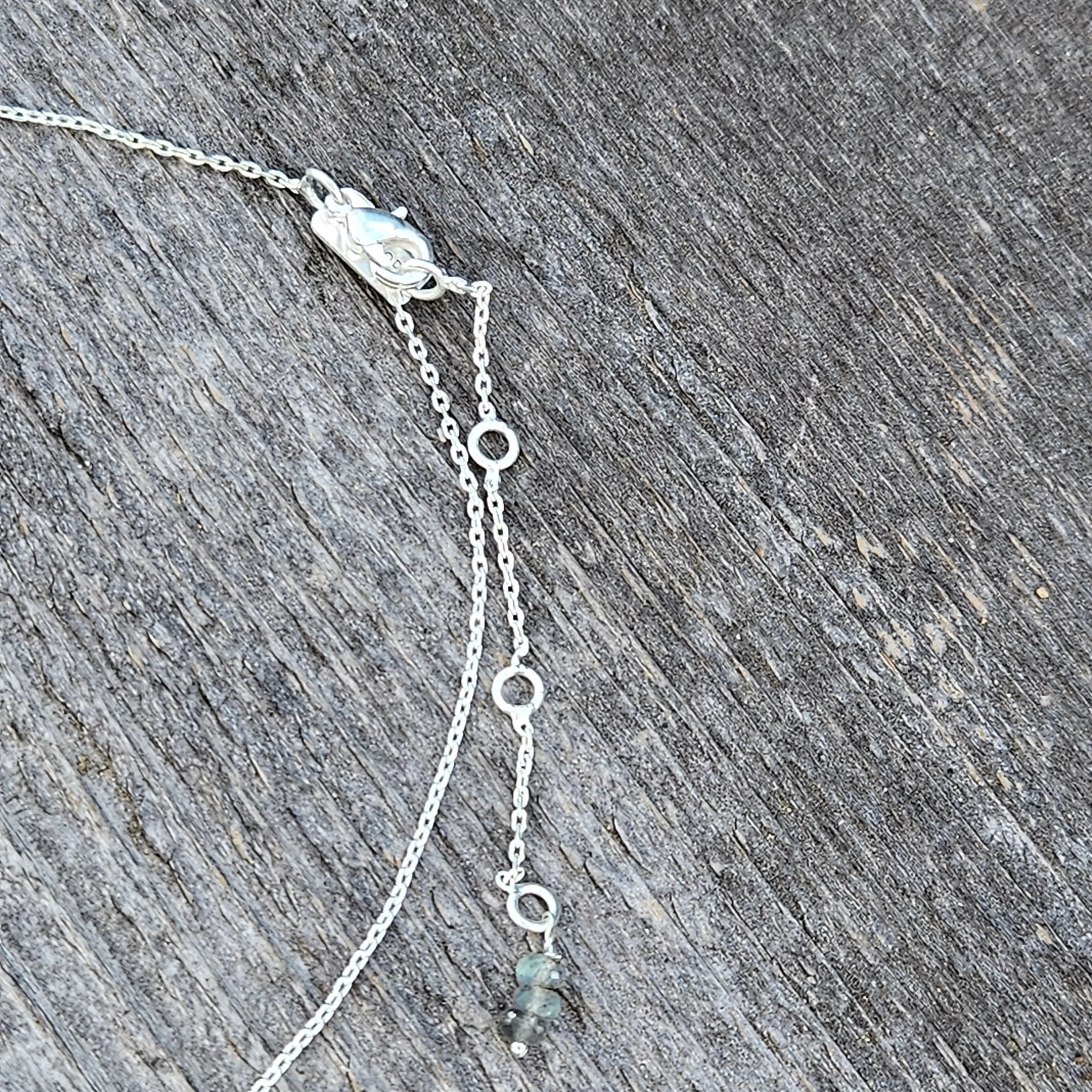 Labradorite Spirit Stone Necklace - Silver
