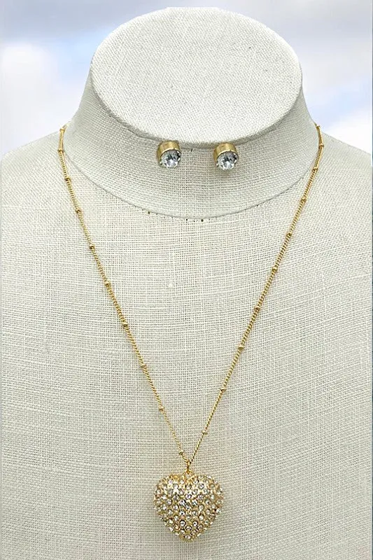 Layered Heart Pendant Necklace Set