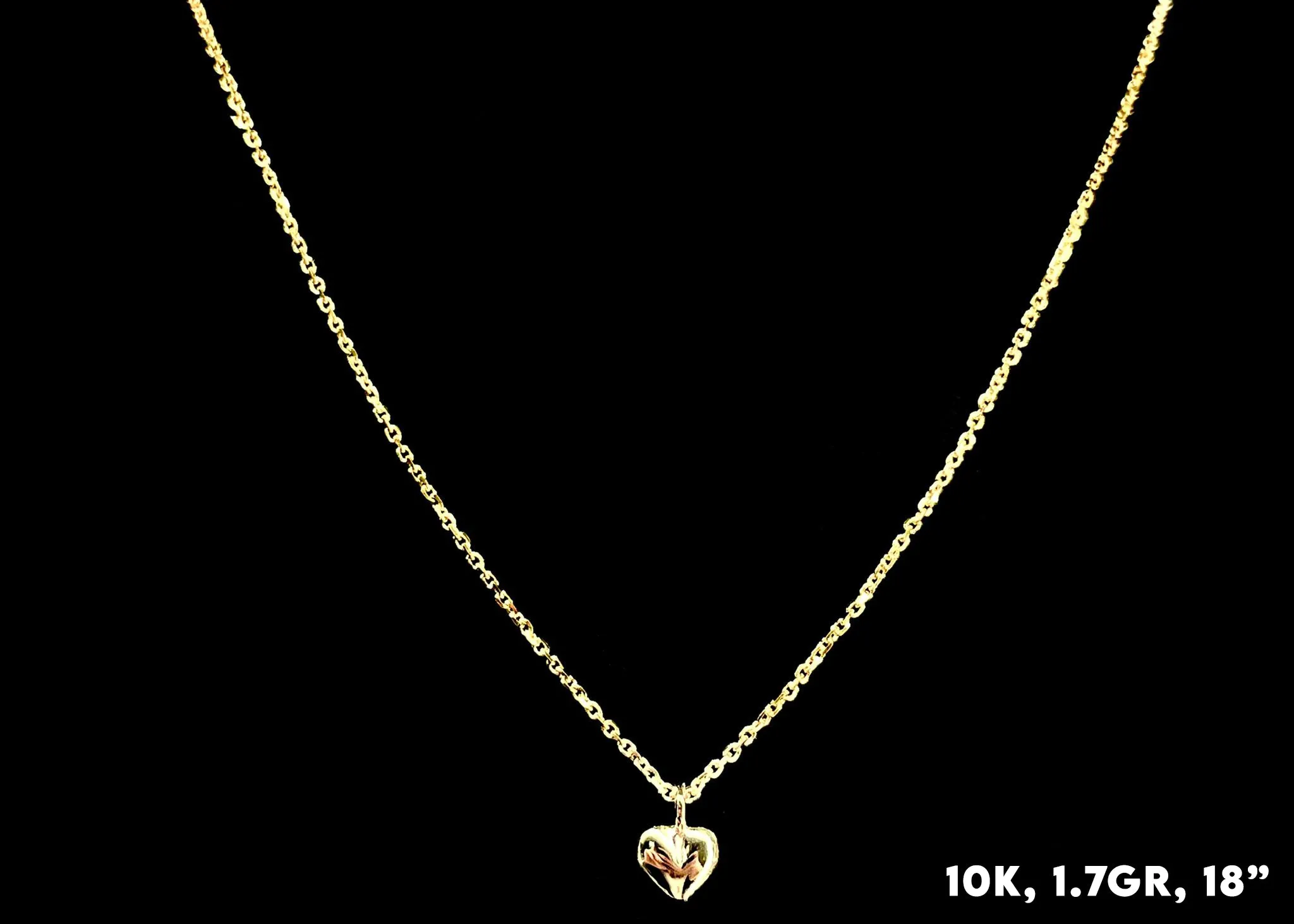 Light weight necklaces