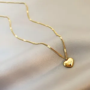 Love Heart Necklace Chokers Gold color for women