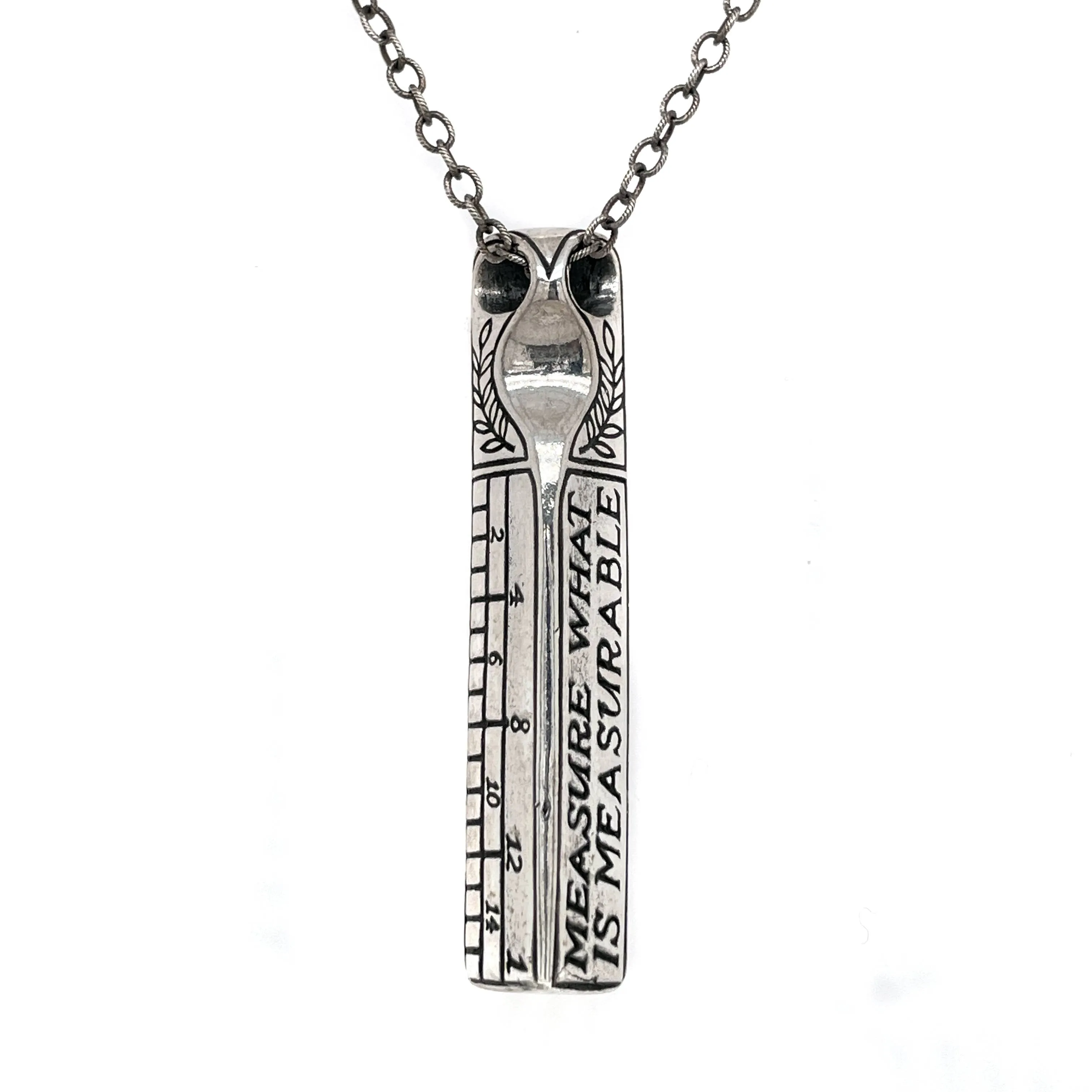 Make Measurable Pendant Necklace