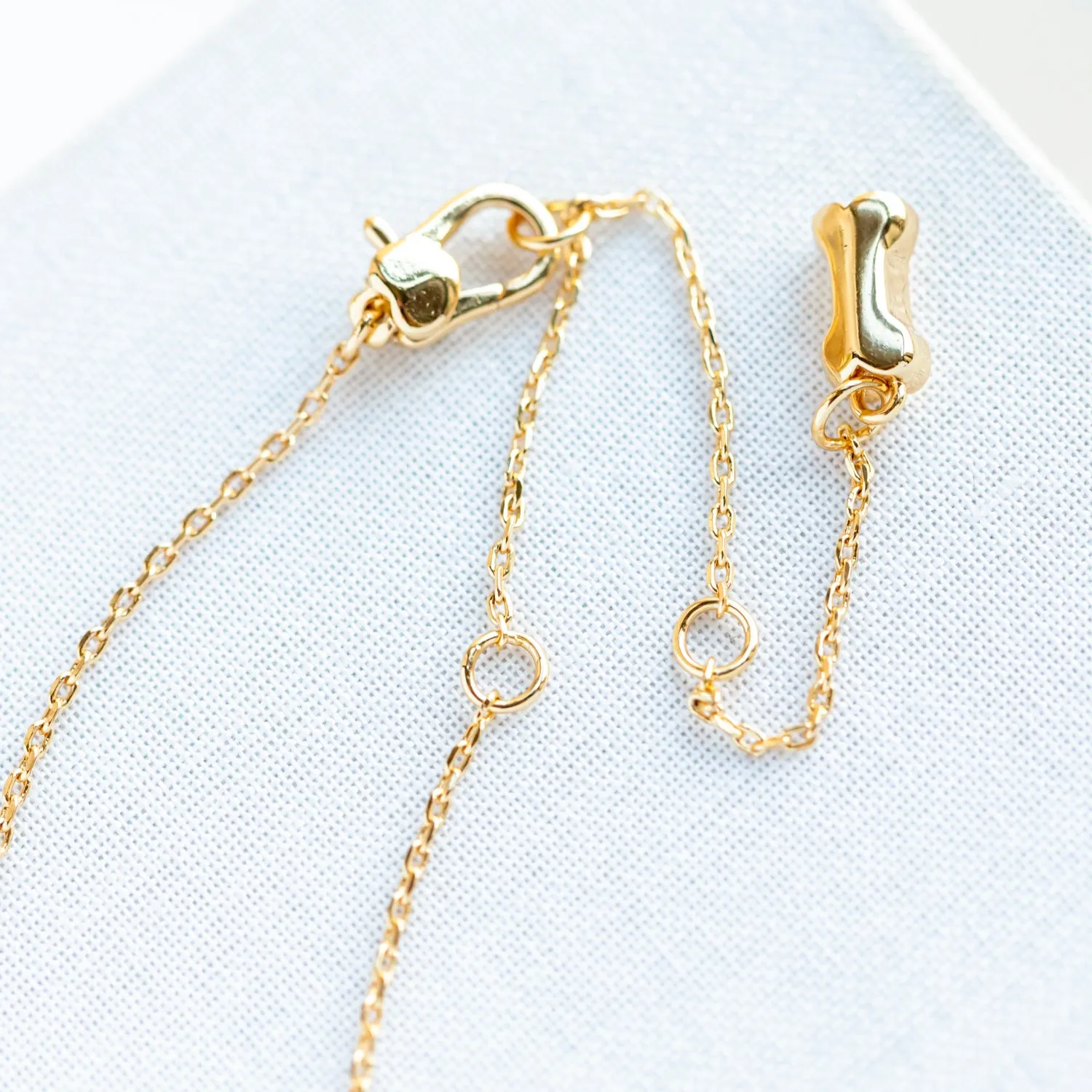 Milo Mini Pendant Necklace