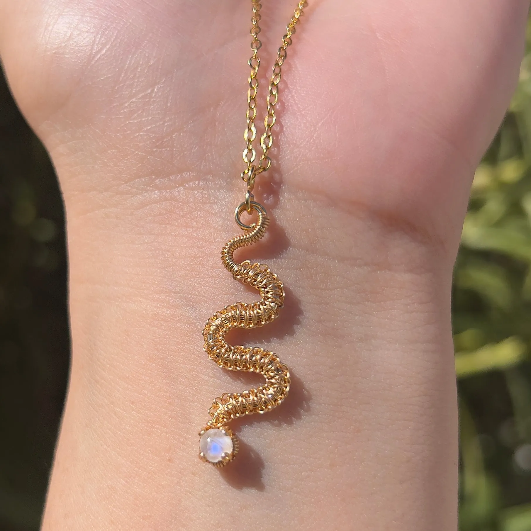 Mini Vipera Pendant 𓆙