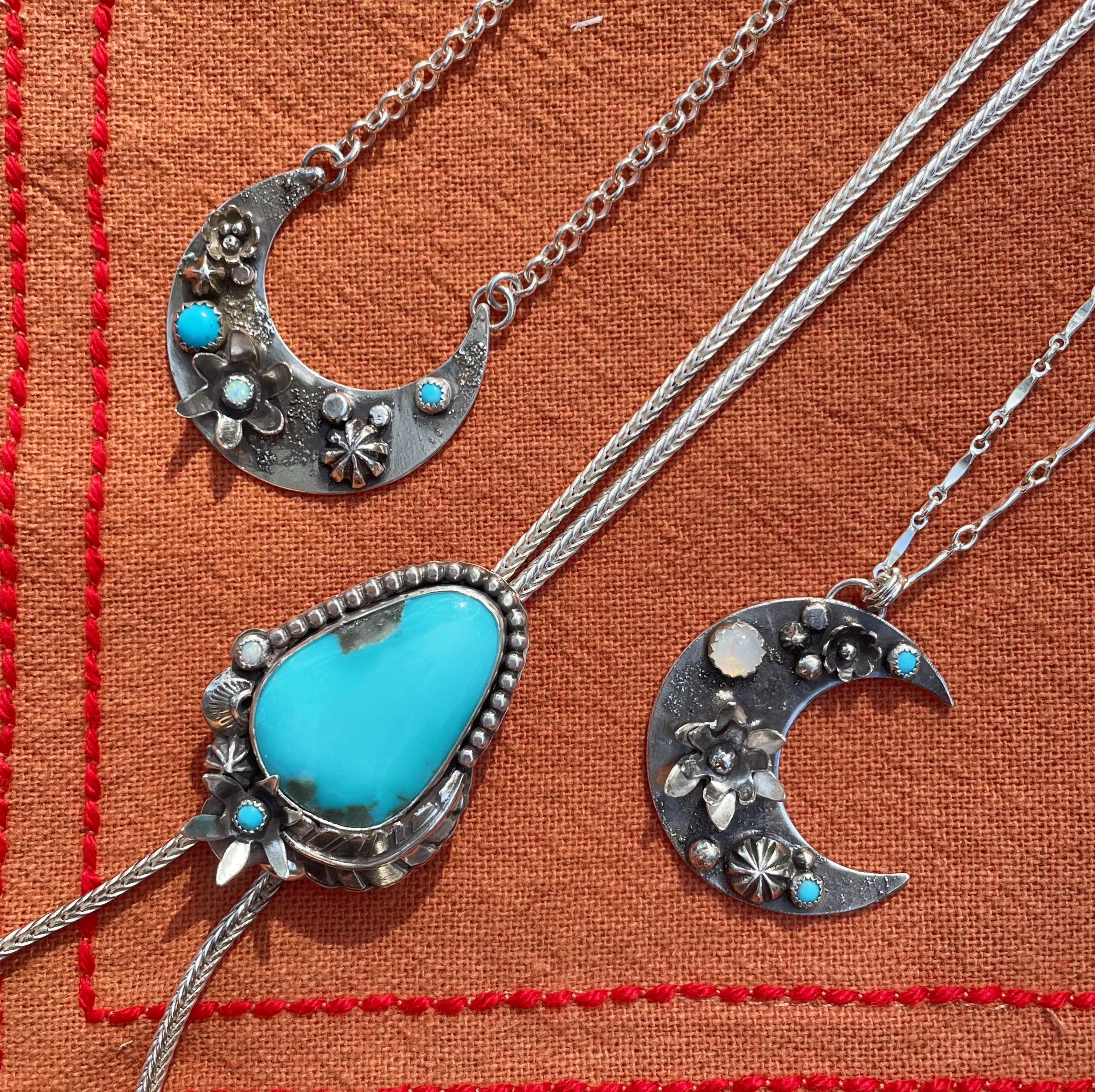 Moonflowers Pendant - 1