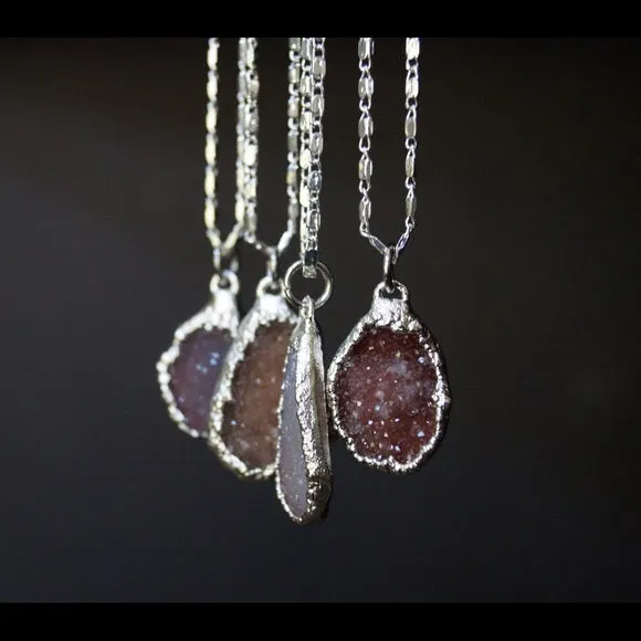 NATURAL DRUZY SILVER NECKLACE