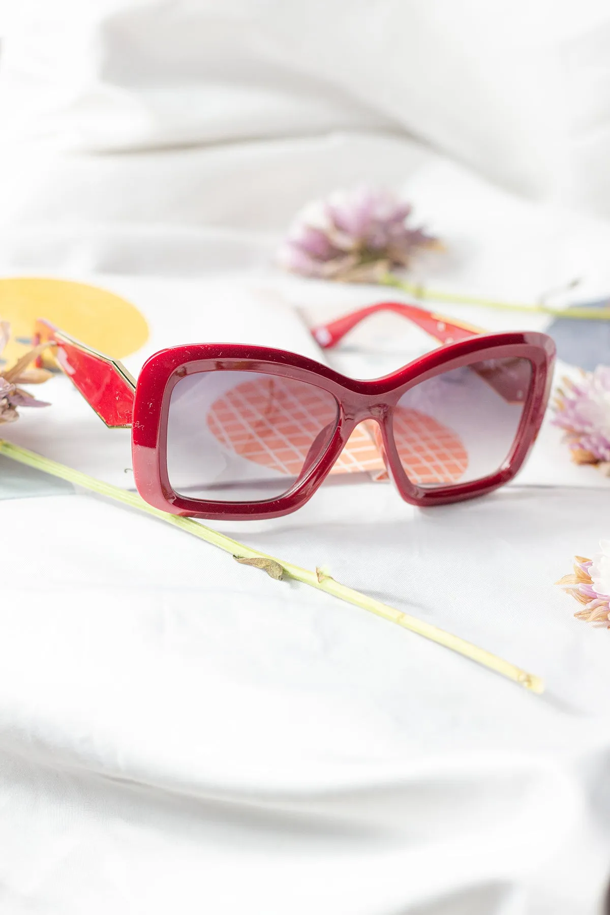 Oversized Chunky Cat Eye Angular Sunglasses