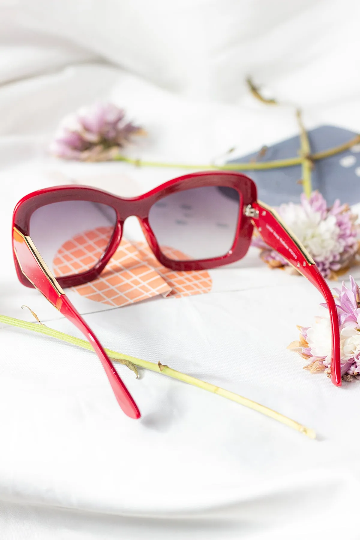 Oversized Chunky Cat Eye Angular Sunglasses