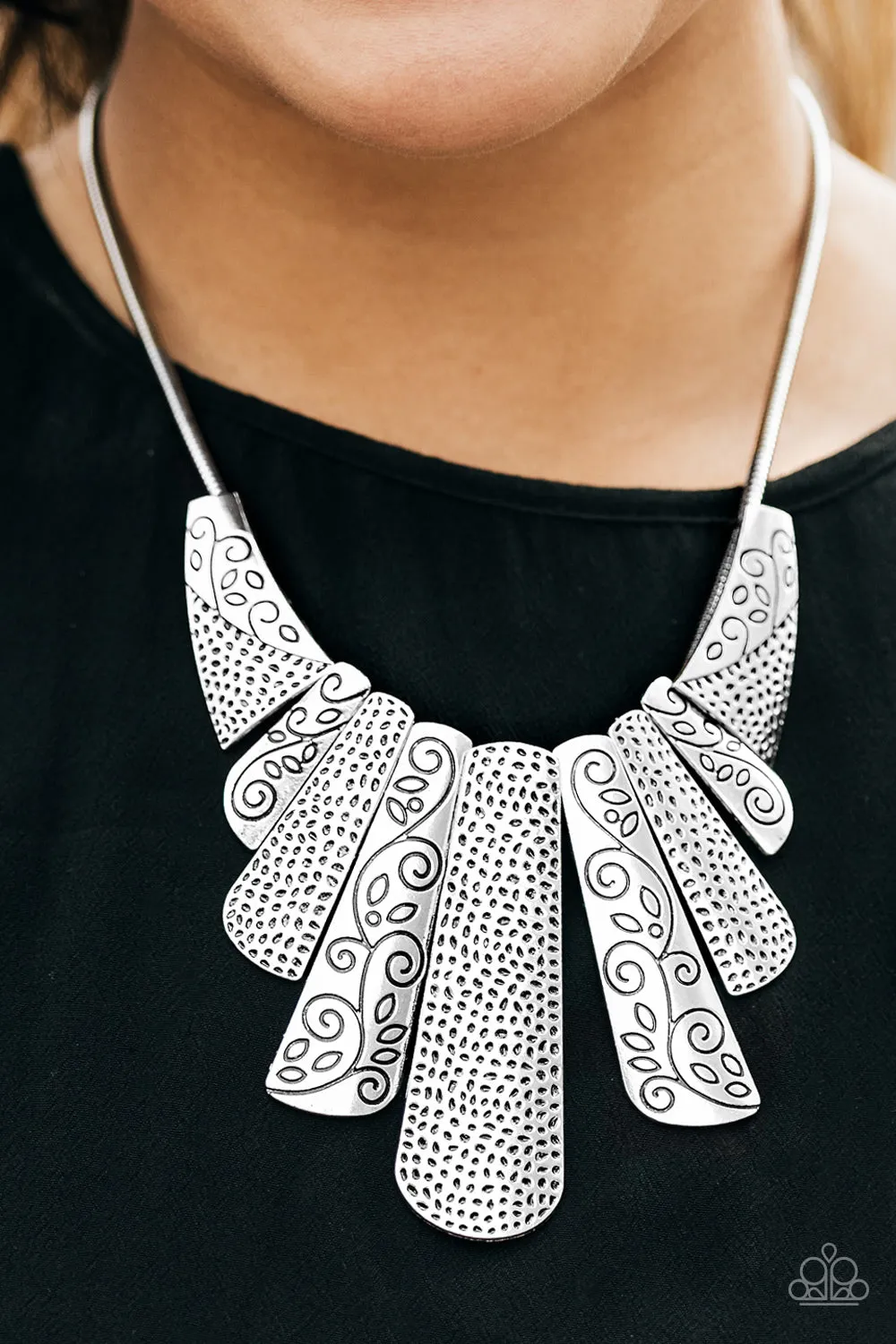 Paparazzi - Untammed -  Silver Necklace