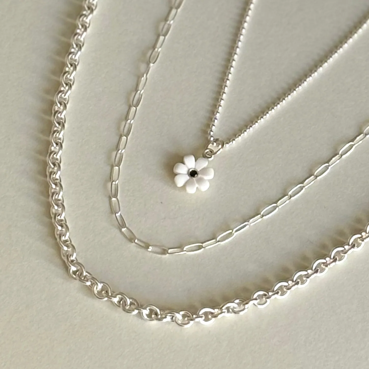 Paper clip Link Chain