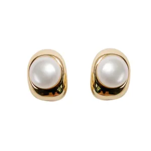 Pearl Huggie Mini Hoop Earring