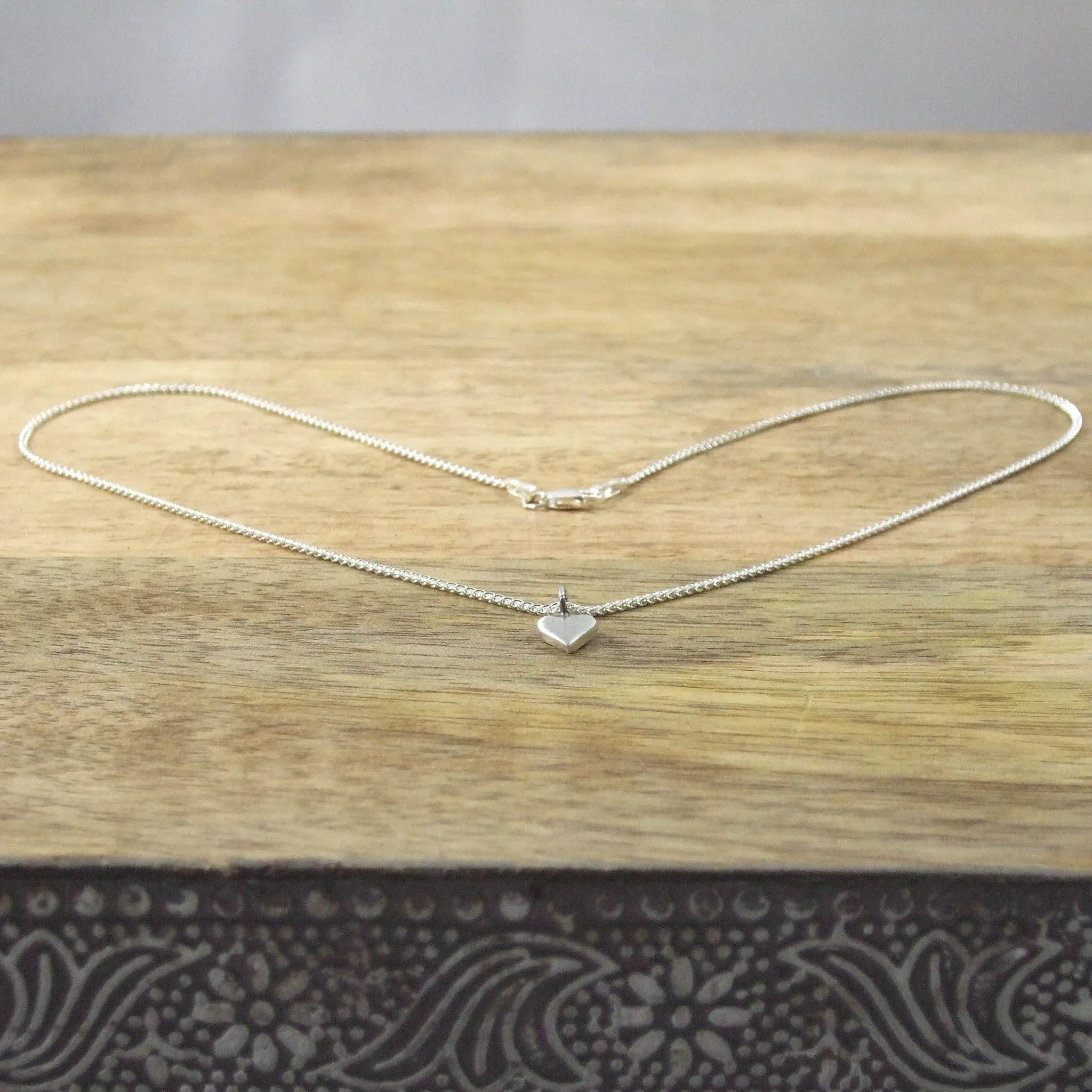 Pequeño Heart Pendant