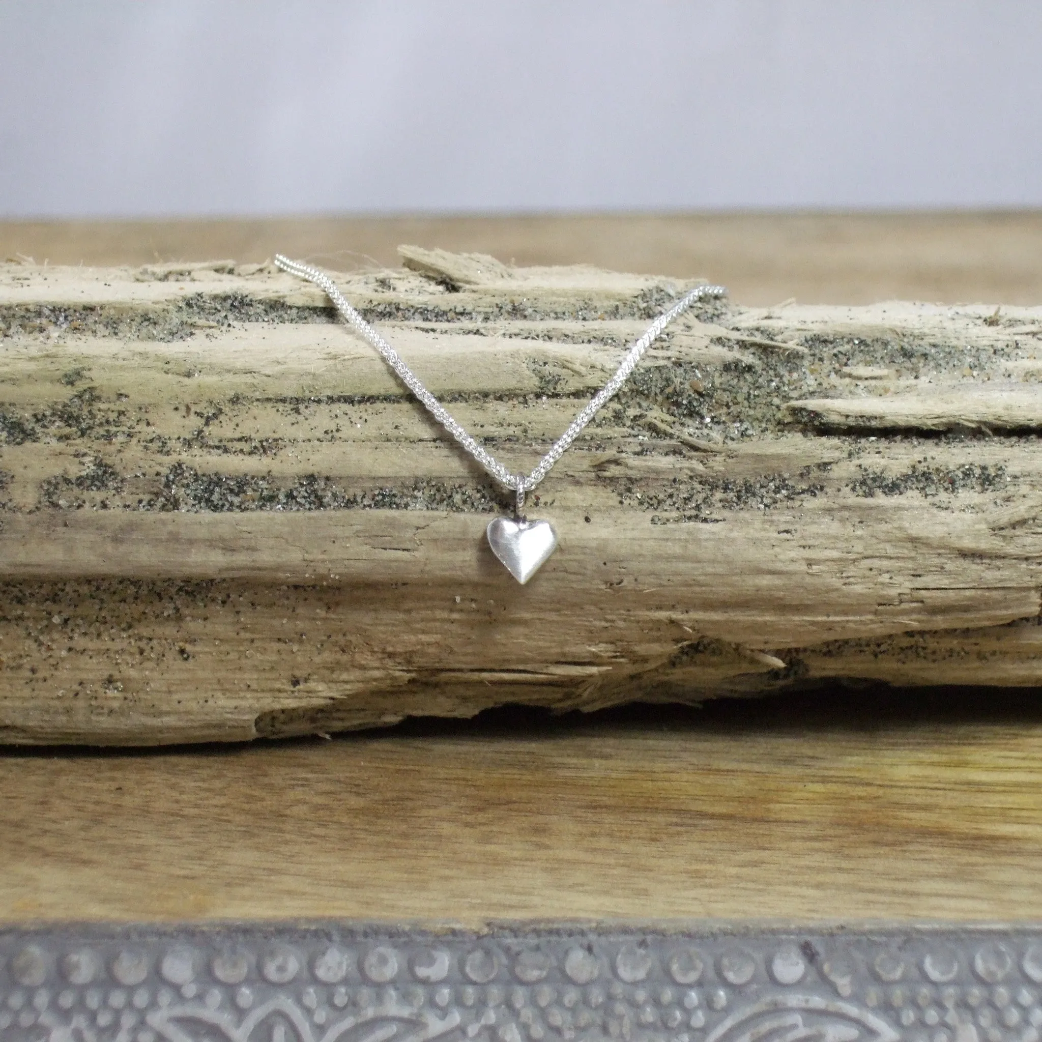 Pequeño Heart Pendant