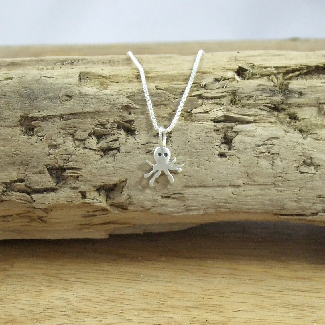 Pequeño Octopus Pendant