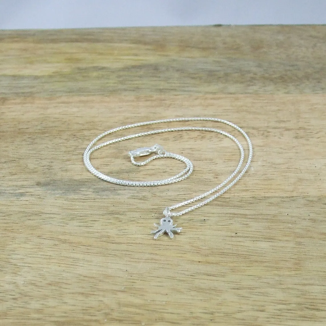 Pequeño Octopus Pendant
