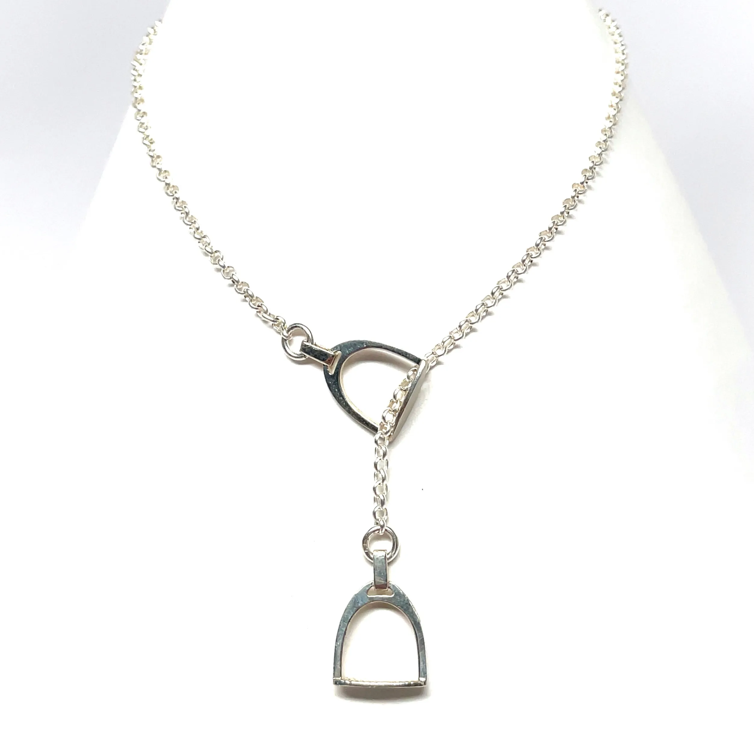 Short Double Stirrup Lariat