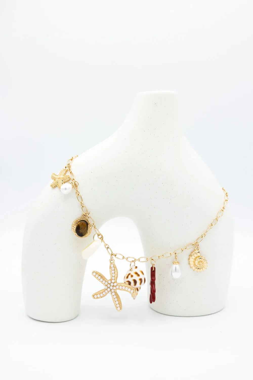 Starfish Necklace in Gold | ENA737GDCRM