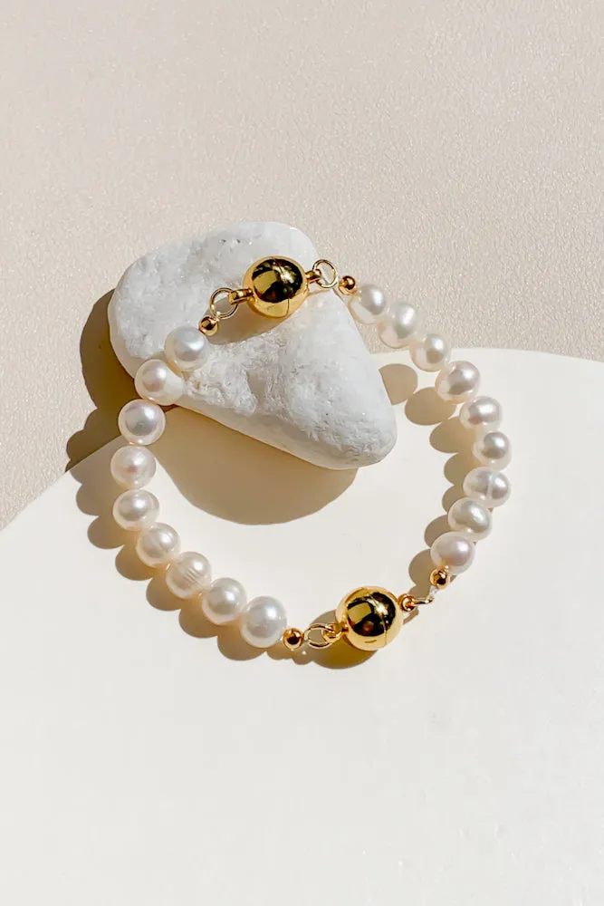 The Multiway Necklace - Freshwater Pearl Edition
