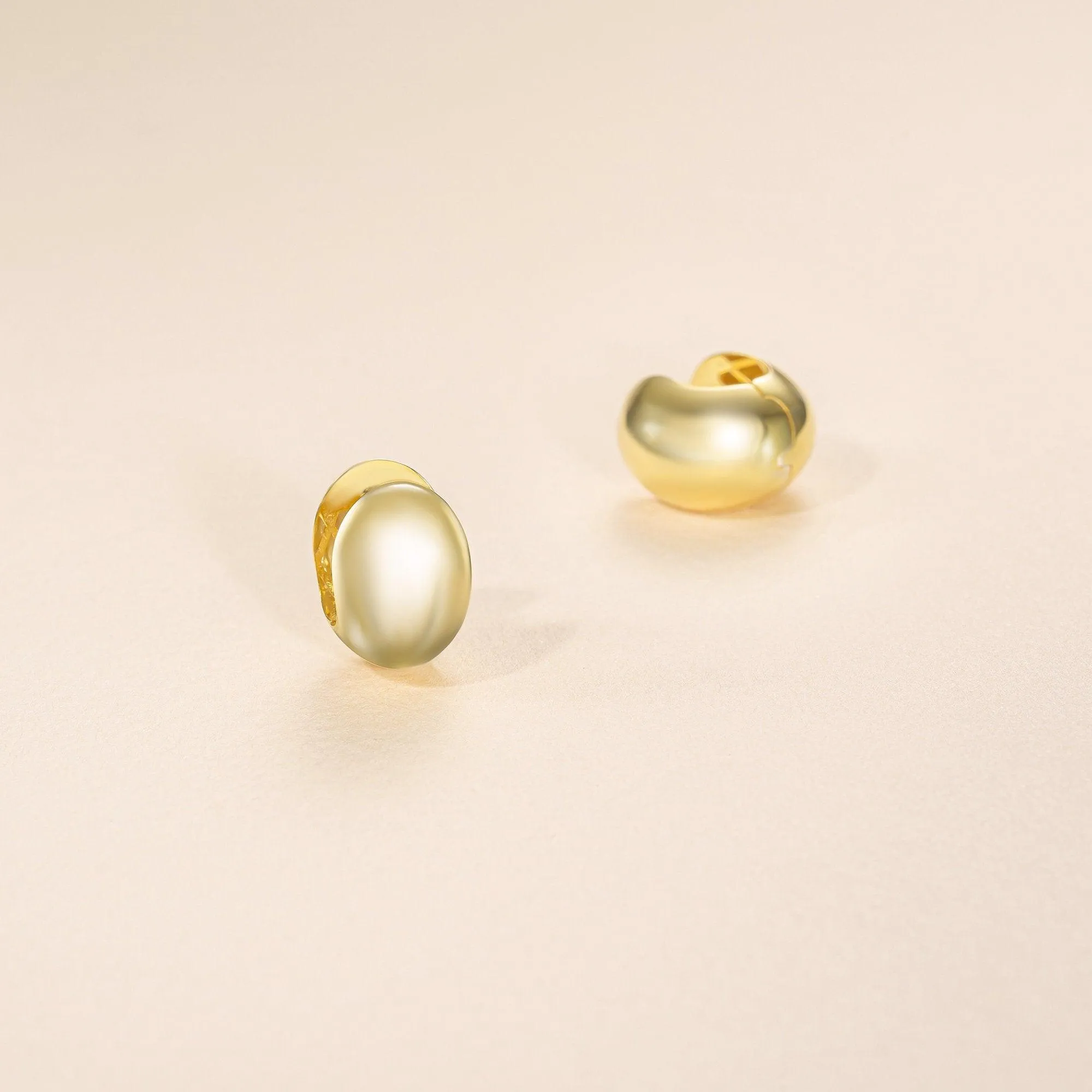 Thick Hinged Hoop Earrings - 18K Gold Vermeil