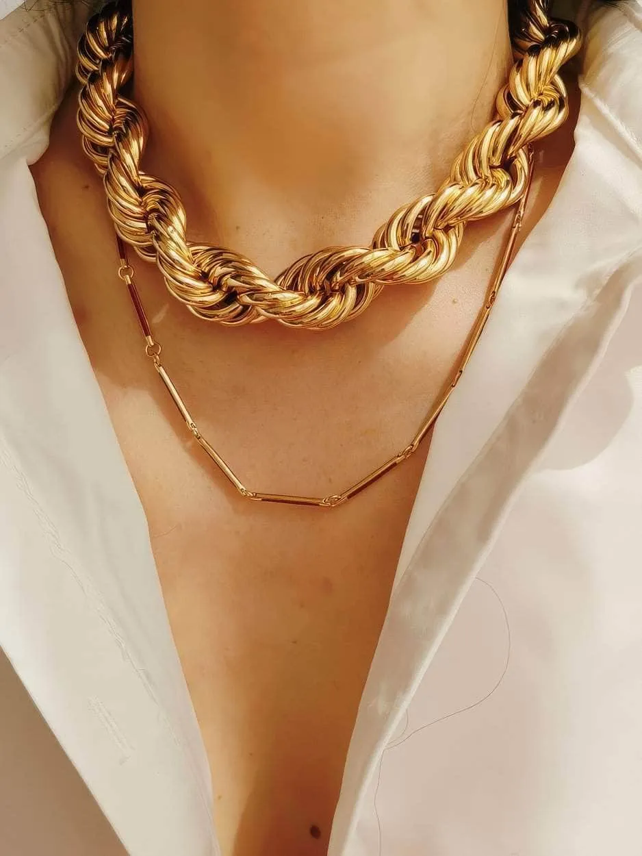 Thick Twisted Chunky Heart Pendant Gold Necklace