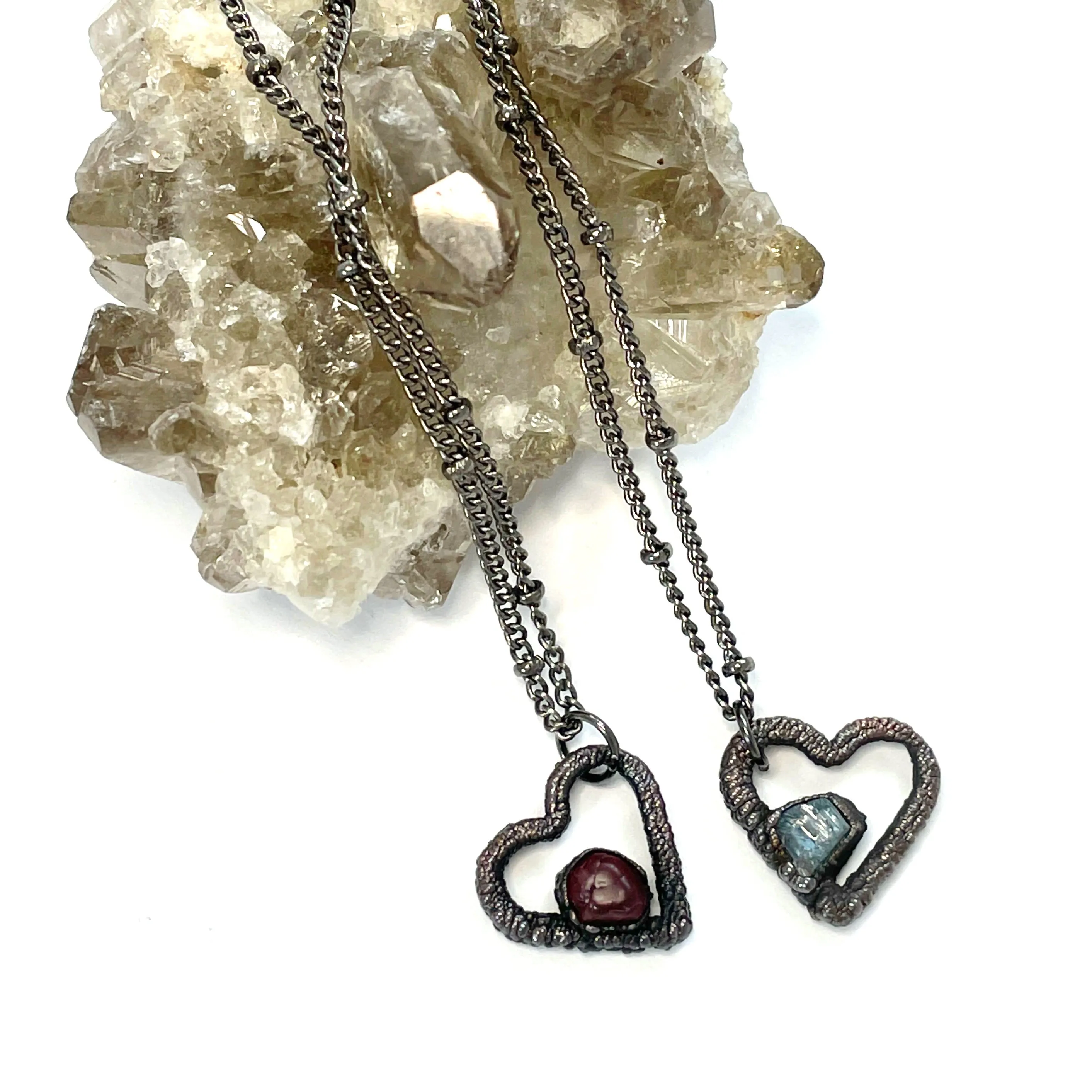 Tiny Aquamarine Heart Necklace | March Birthstone