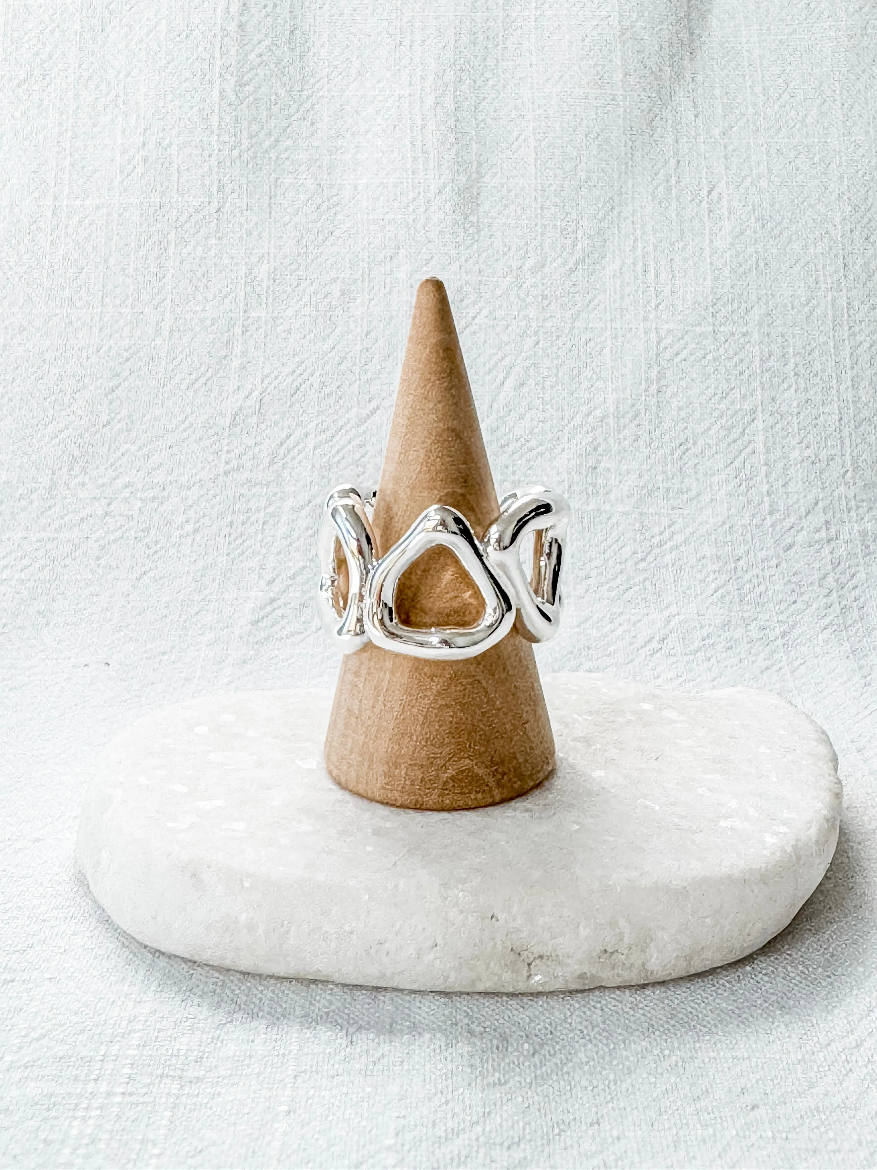 Victoria Ring