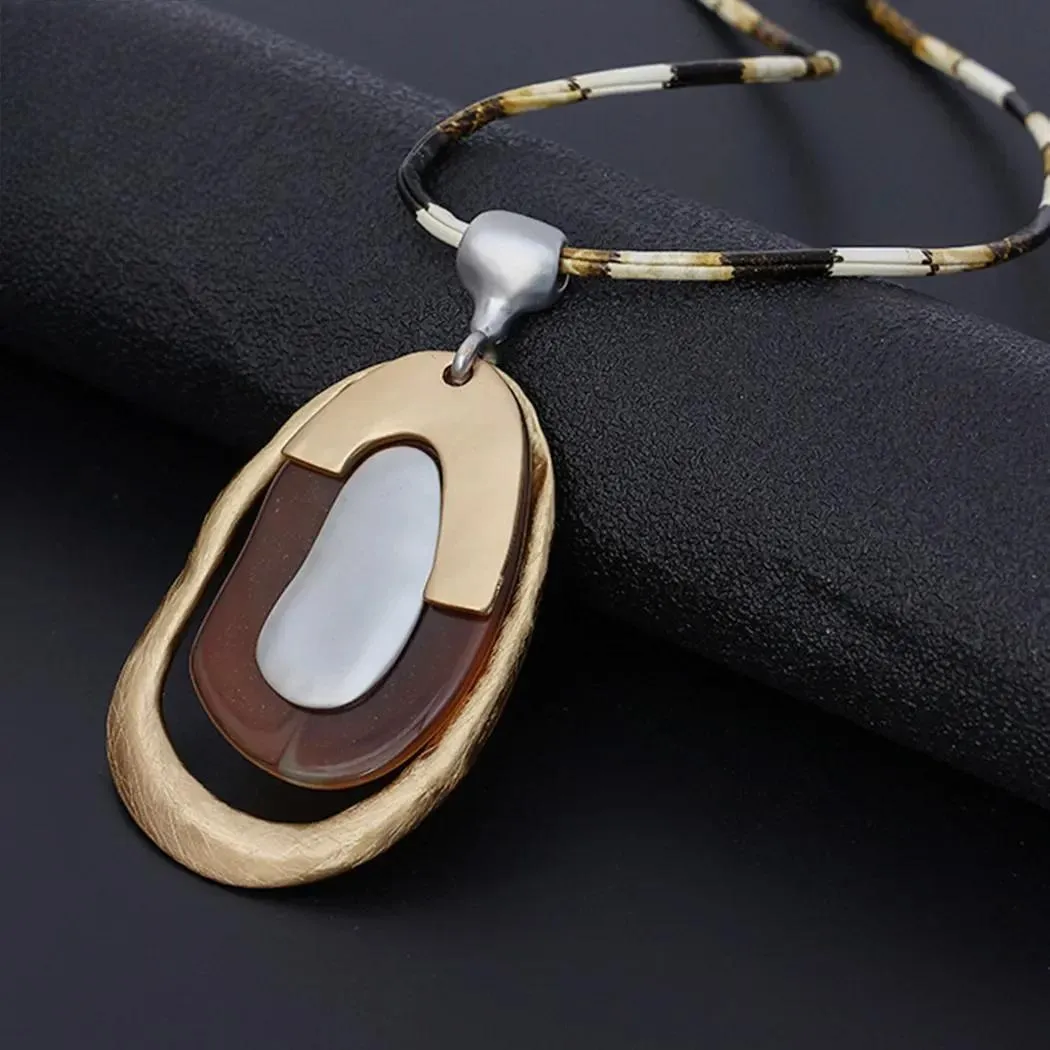 Vintage Alloy Collares Necklace with PU Rope Long Chain